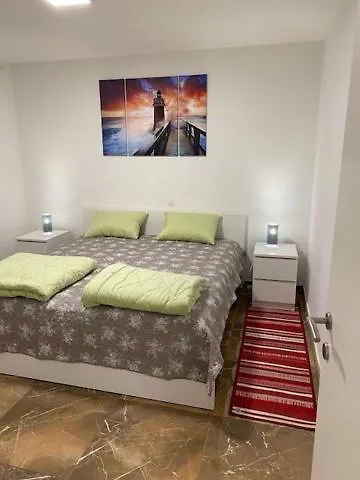 Apartman L. Banjole